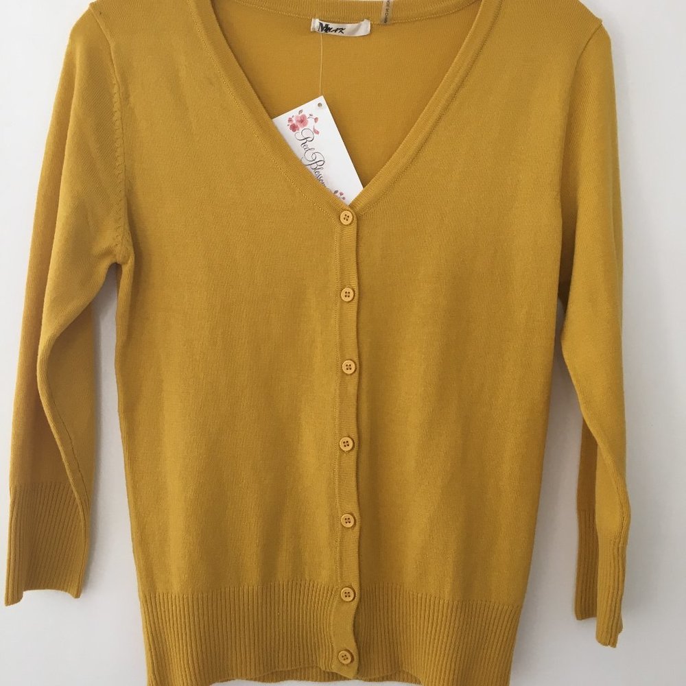 NWT Yellow button down cardigan - M